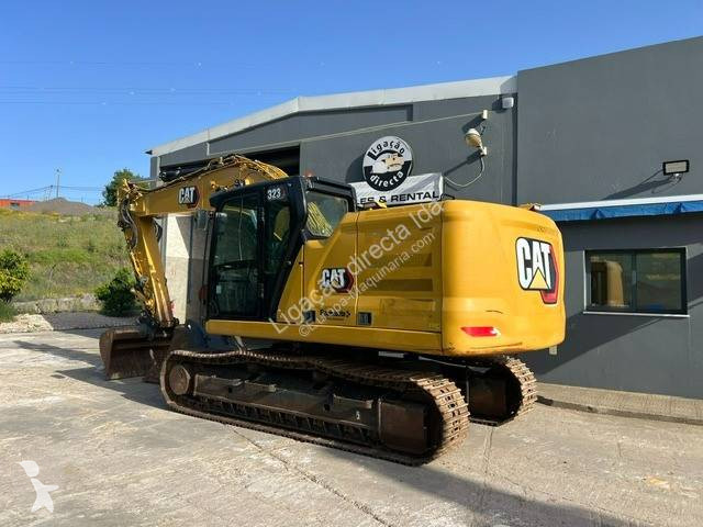 جرافة Caterpillar 323