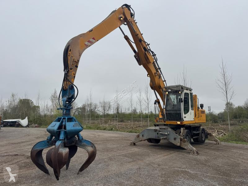 جرافة Liebherr A904C