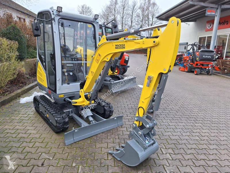 جرافة Wacker Neuson