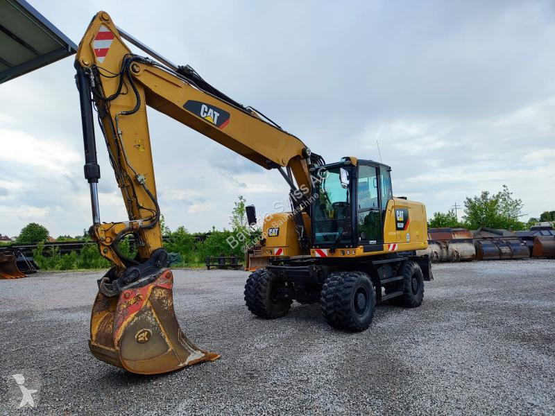Escavatore Caterpillar MF
