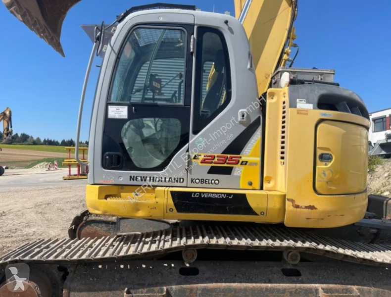 Skovl New Holland 235  Monoblock