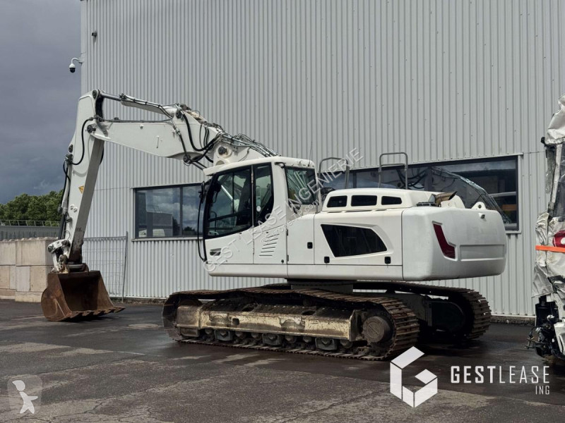 جرافة Liebherr