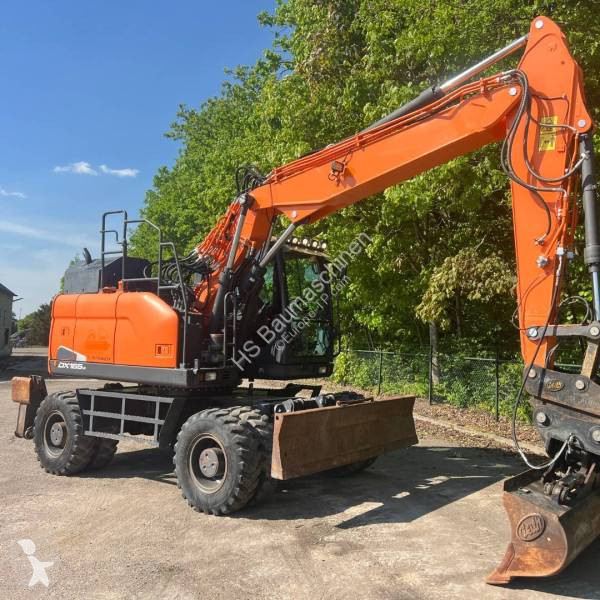Rýpadlo Doosan W-5
