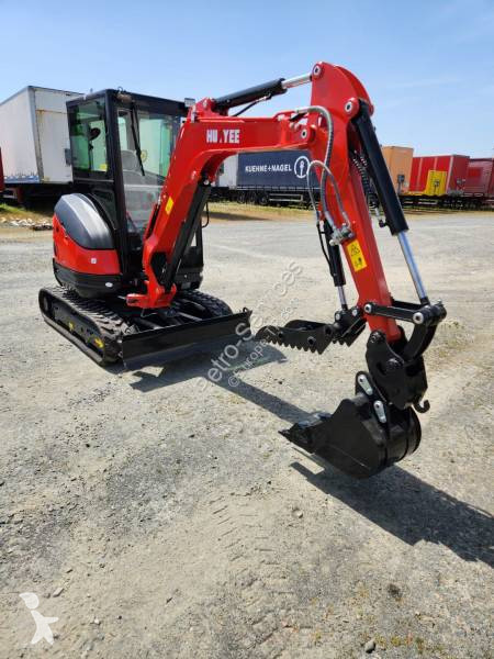 جرافة Kubota HY28