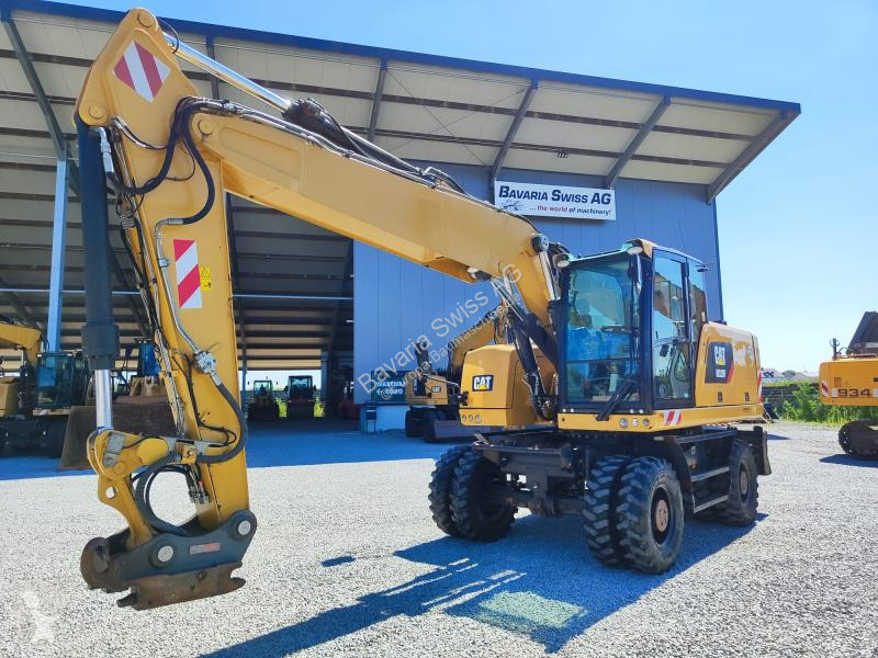 Escavatore Caterpillar MF