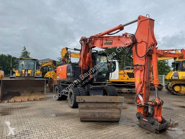 Skovl Hitachi