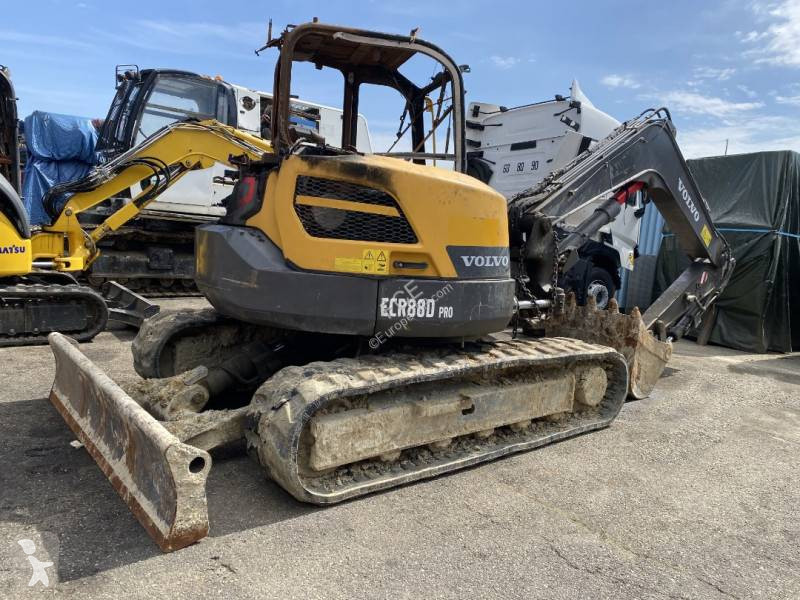 Rýpadlo Volvo ECR88D / 1er Main Certificat CE...