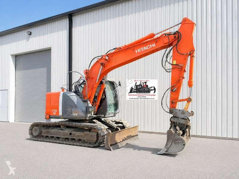 جرافة Hitachi ZX135 US3