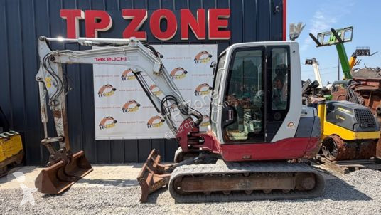 جرافة Takeuchi tb250 clim à 27 900 € ht