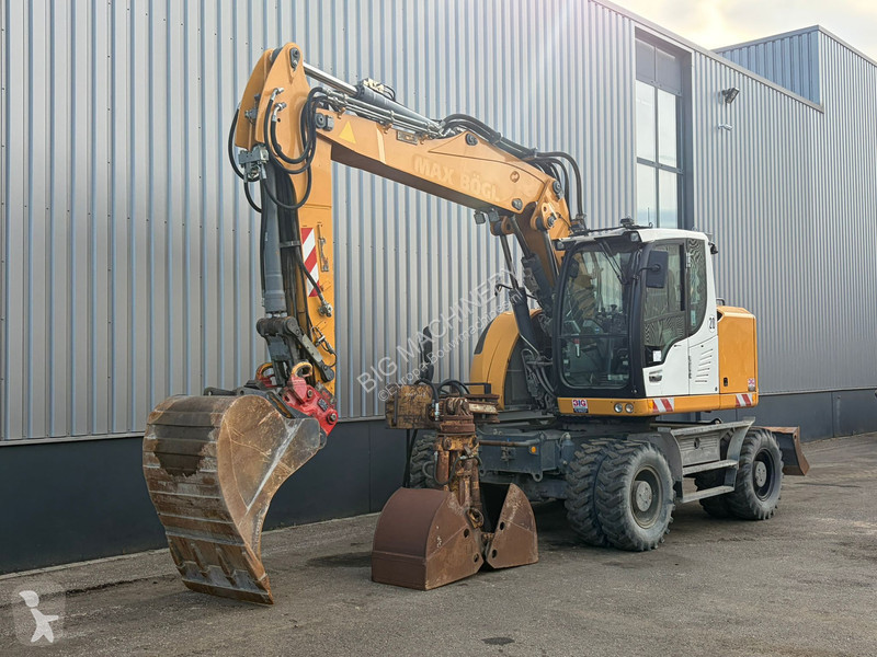 جرافة Liebherr A918