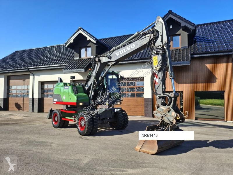 Excavator Volvo 140D OilQuick