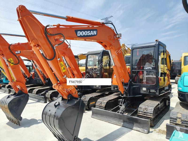 Экскаватор Doosan DH55