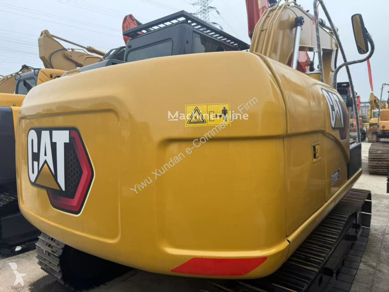جرافة Caterpillar