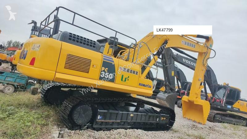 Rýpadlo Komatsu 8