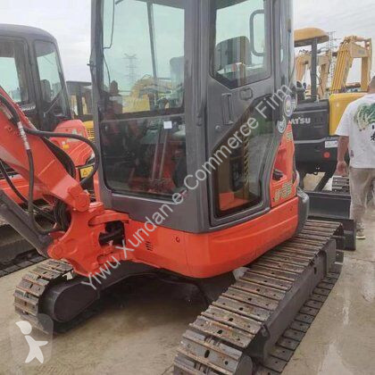 جرافة Kubota U35