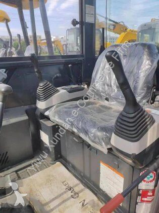 Rýpadlo Komatsu PC30