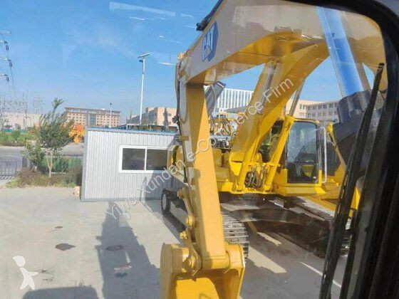 Lopatový nakládač Caterpillar 315D