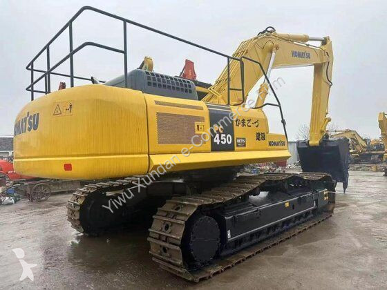 جرافة Komatsu