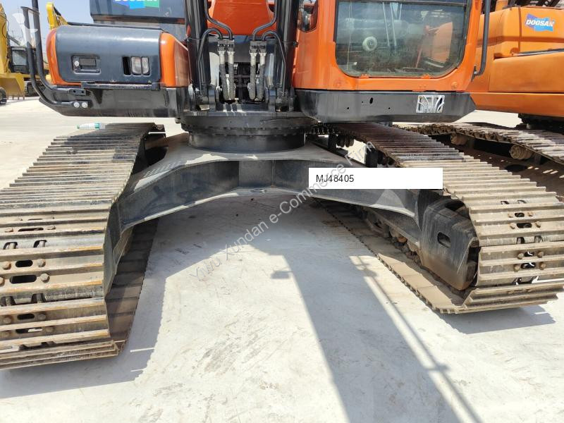 Lopatový nakládač Doosan 9C