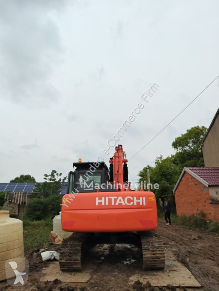 Rýpadlo Hitachi