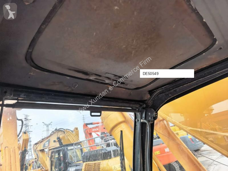 جرافة Hyundai R335LC-9T