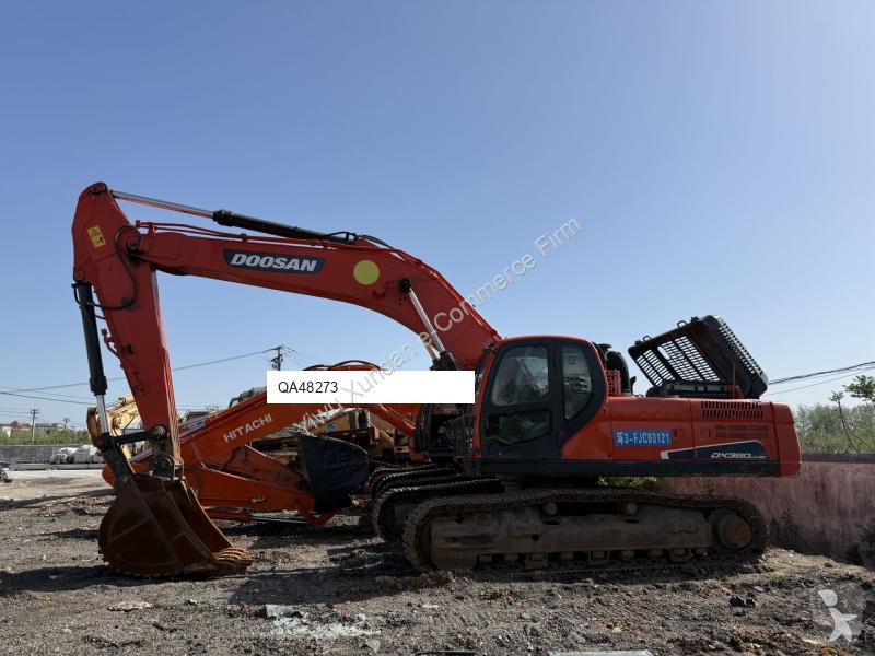 جرافة Doosan 9C