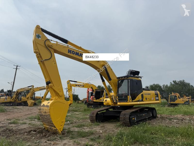 جرافة Komatsu