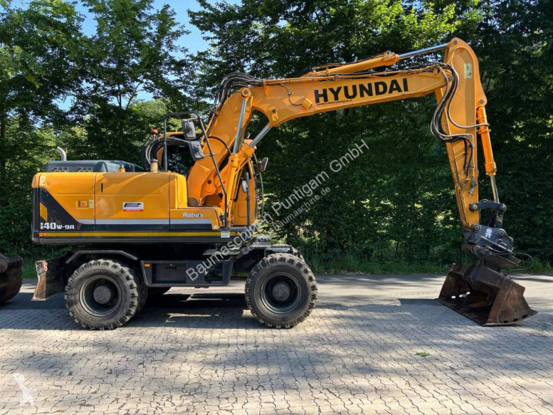 Rýpadlo Hyundai W9A