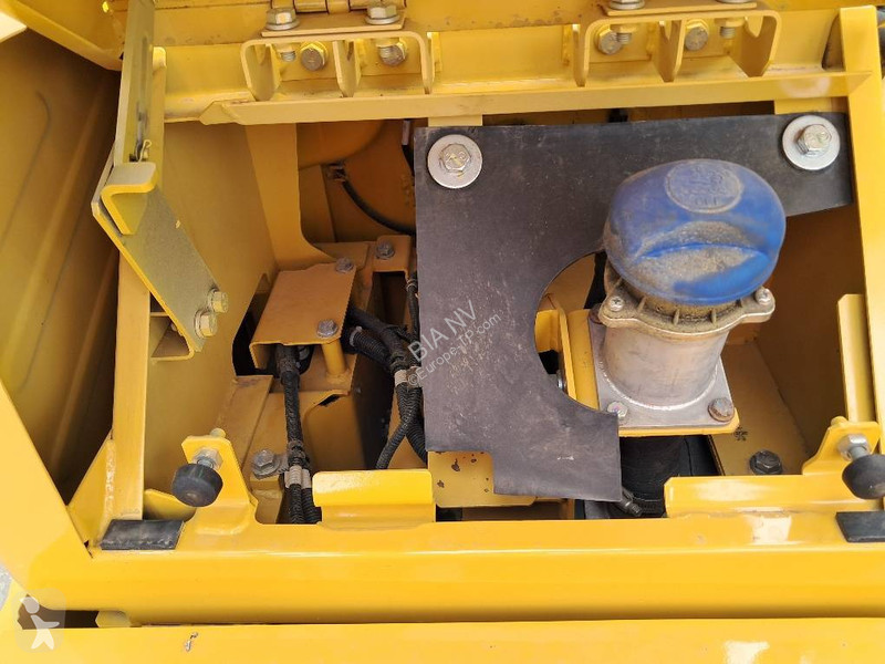 Skovl Komatsu LC-11