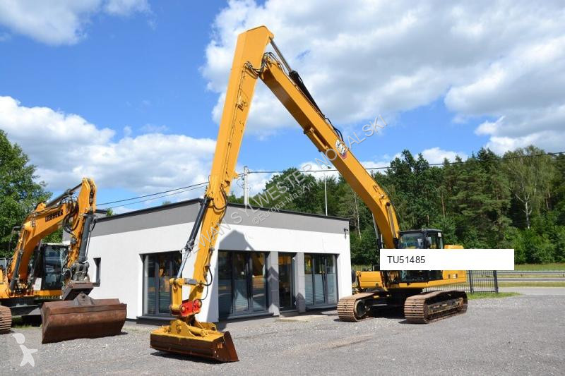 Rýpadlo Caterpillar 32007