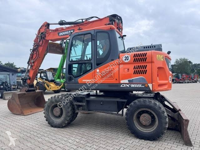 جرافة Doosan W-5