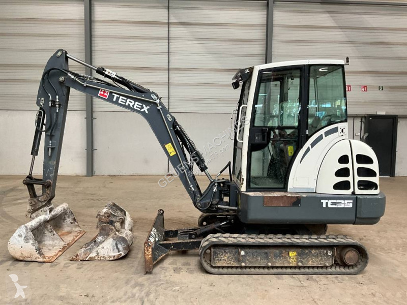 جرافة Terex