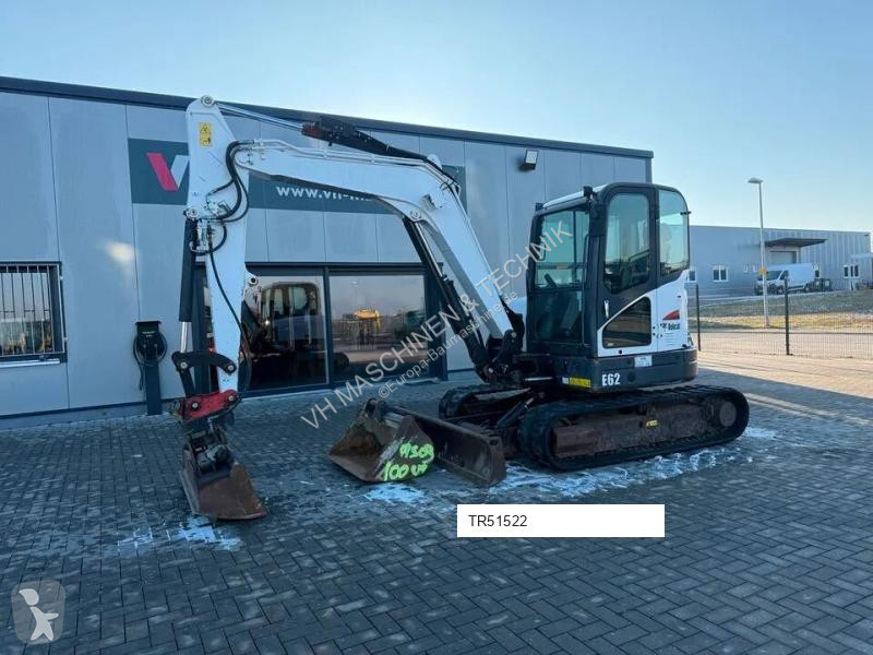 جرافة Bobcat E62