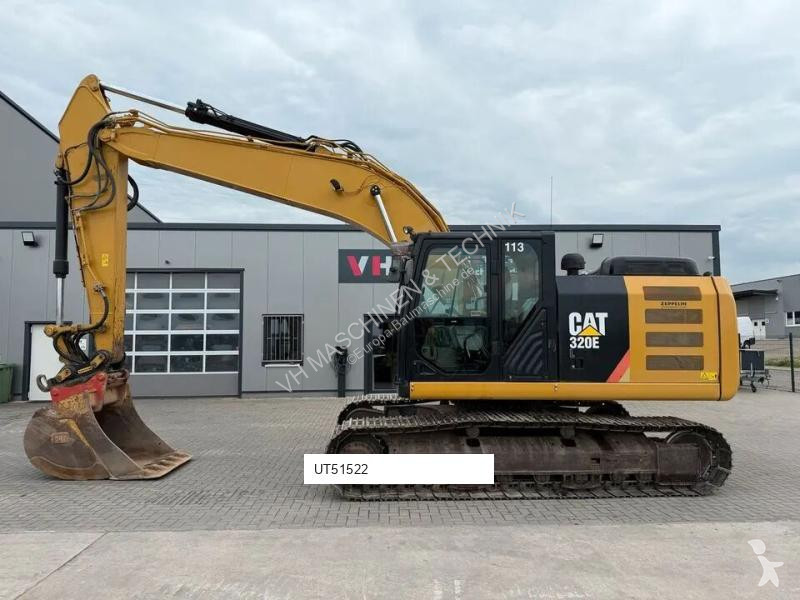 Lopatový nakládač Caterpillar