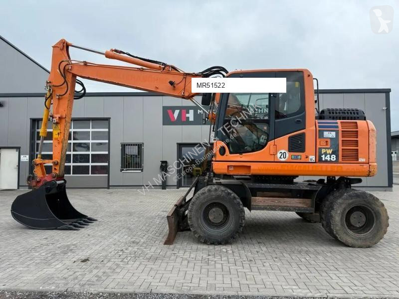 Rýpadlo Komatsu PW148-8