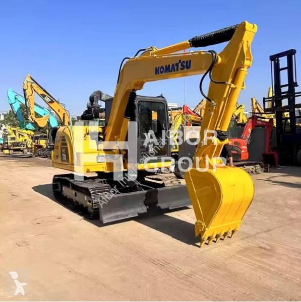 جرافة Komatsu PC70