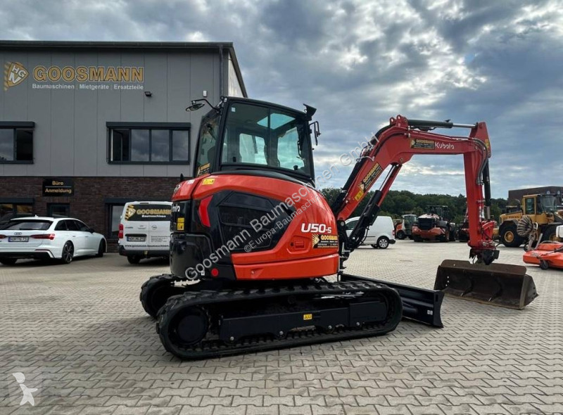 جرافة Kubota U 50-5