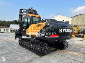 Pásová lopata Hyundai