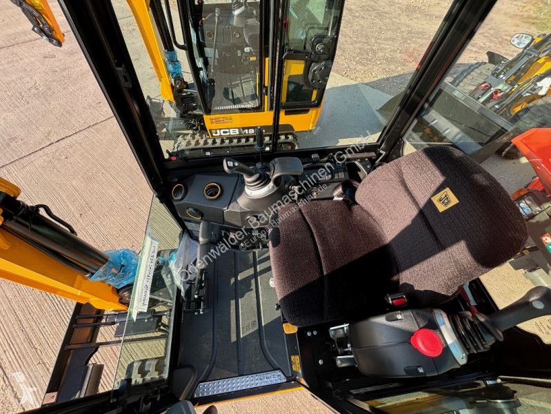 جرافة JCB  19C-1