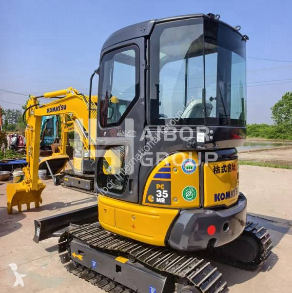 Lopatový nakládač Komatsu