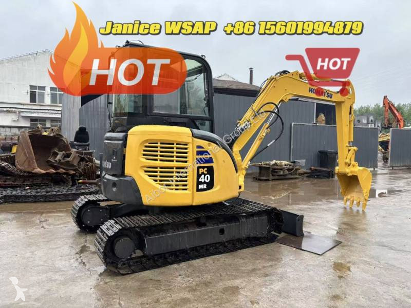 Lopatový nakládač Komatsu