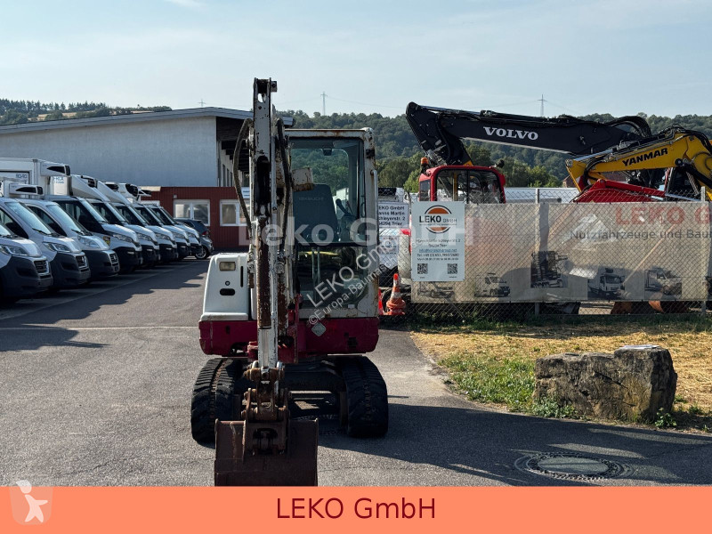Lopatový nakládač Takeuchi Mit Zwei Löffeln