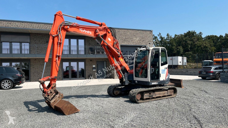 Lopatový nakládač Kubota KX080 Verstellausleger...