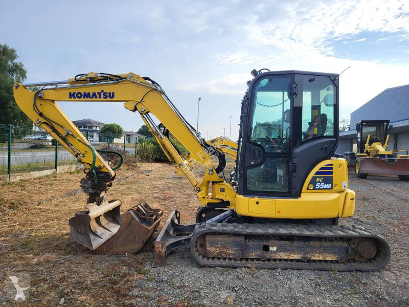 Lopatový nakládač Komatsu PC55MR-5