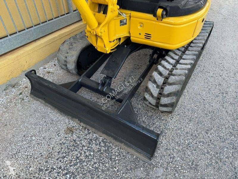 Экскаватор Komatsu