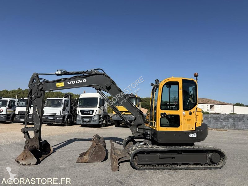 Graafmachine Volvo 88D