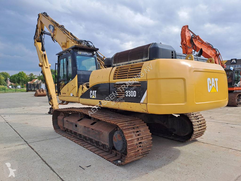 جرافة Caterpillar UHD