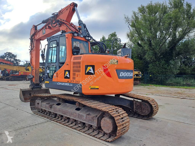 جرافة Doosan DX23533LCR-5