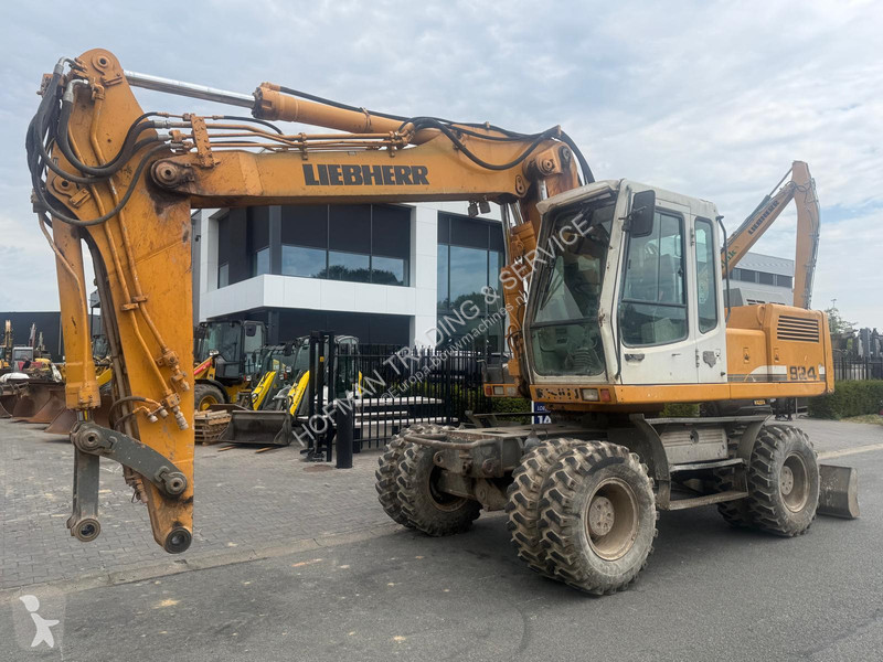 Lopatový nakládač Liebherr A | A/C
