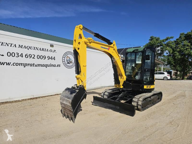 جرافة Yanmar